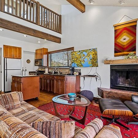 Delightful 1 Bdrm Country Club Retreat With Mt Elden Views! Villa FlagstaffFlagstaff  Kültér fotó