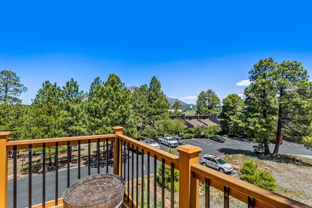 Delightful 1 Bdrm Country Club Retreat With Mt Elden Views! Villa FlagstaffFlagstaff  Kültér fotó