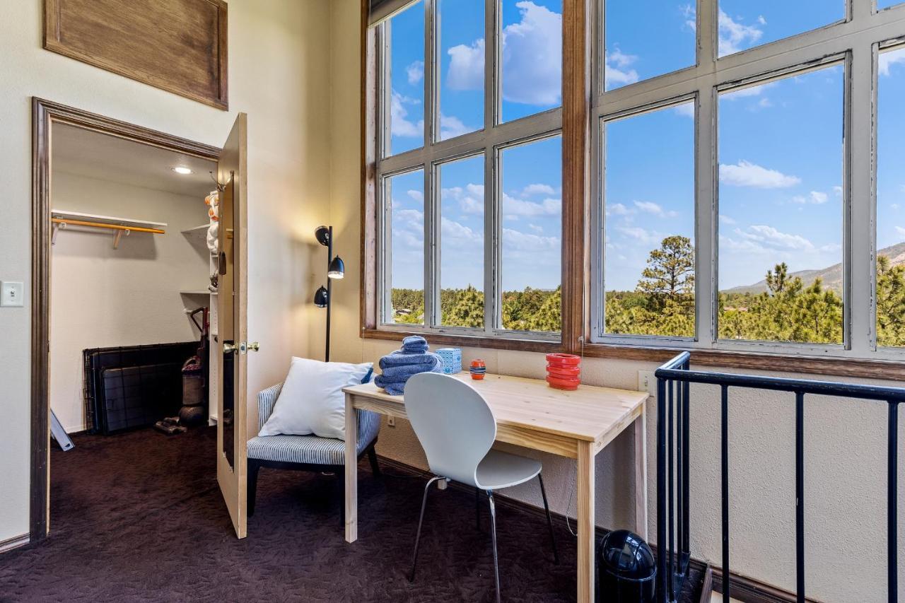 Delightful 1 Bdrm Country Club Retreat With Mt Elden Views! Villa FlagstaffFlagstaff  Kültér fotó