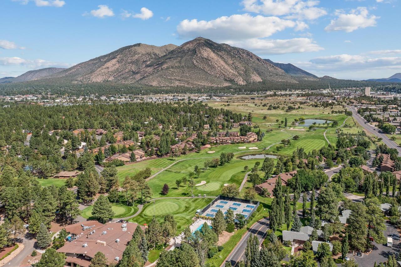 Delightful 1 Bdrm Country Club Retreat With Mt Elden Views! Villa FlagstaffFlagstaff  Kültér fotó
